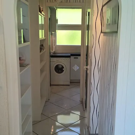 Le Bois Bryas شقة